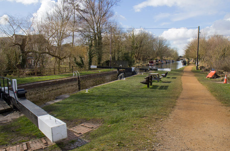 The Kennet and Avon Canal, Locks in the Village of Kintbury